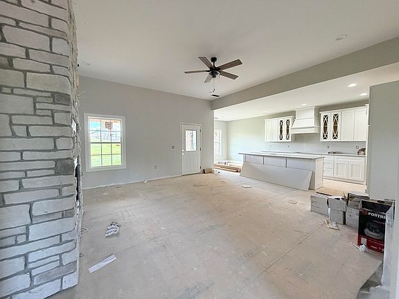 3rd image of 311 Wolverine Way