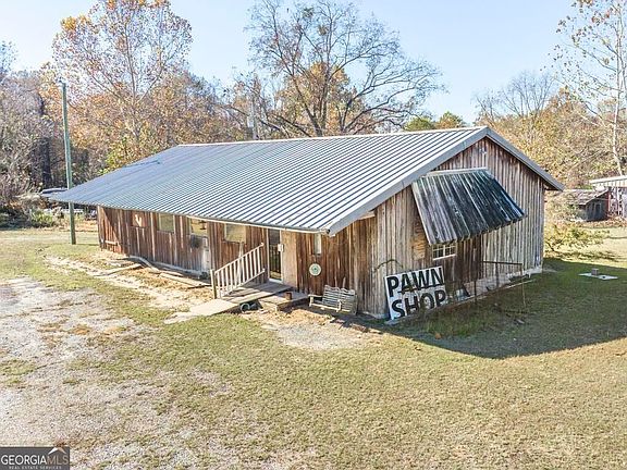 3rd image of 51 Louie Blount Rd