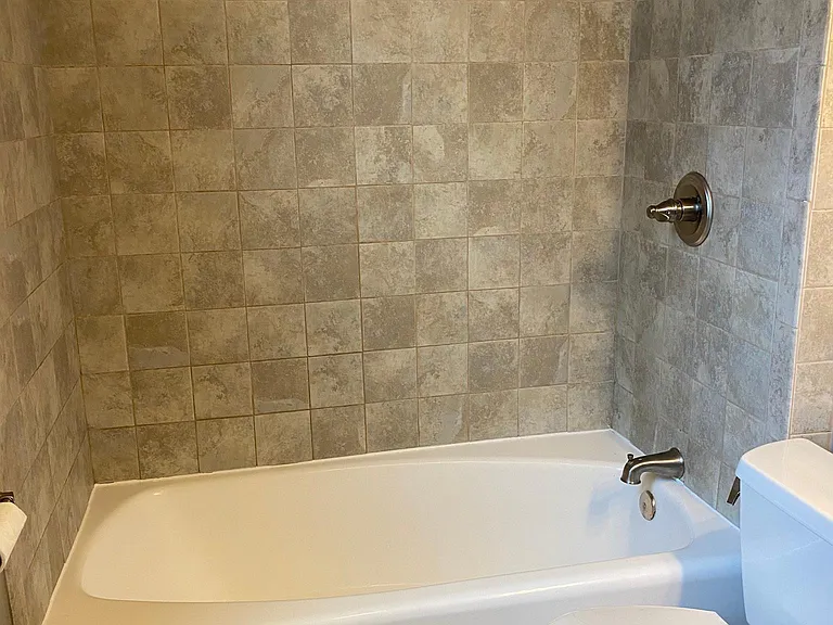 1517 2nd St NE #1 — Photo 8
