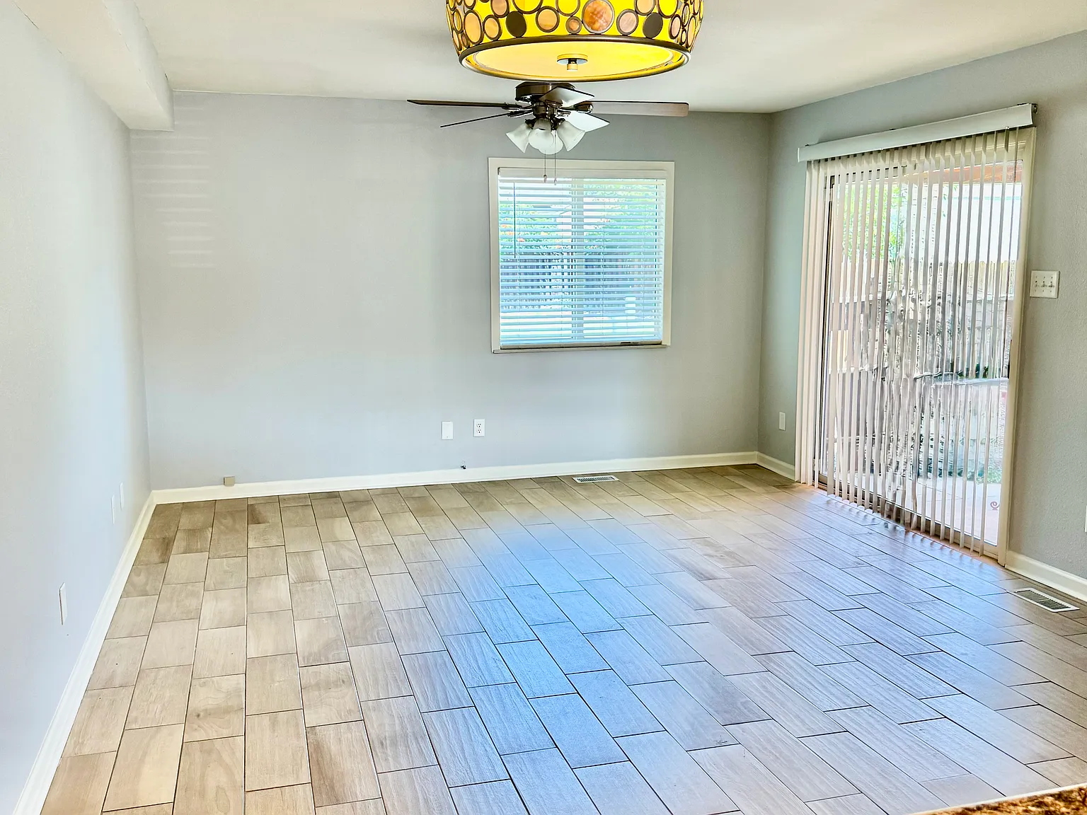 41 Apollo Ln — Photo 3