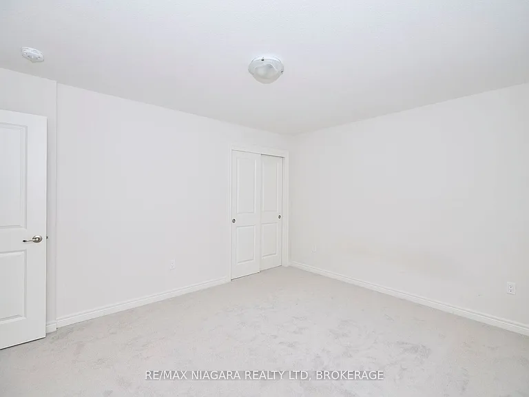 3595 Carolina Ct — Photo 25