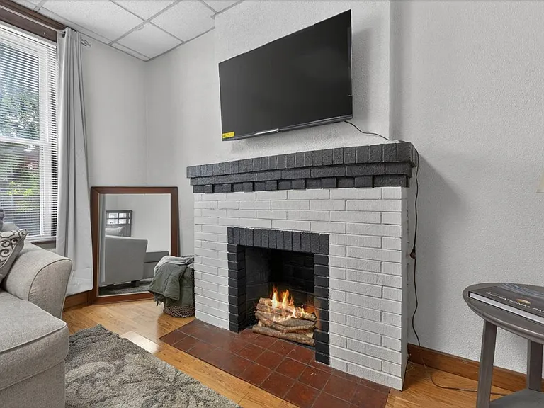 736 Dover Pl #1F — Photo 11