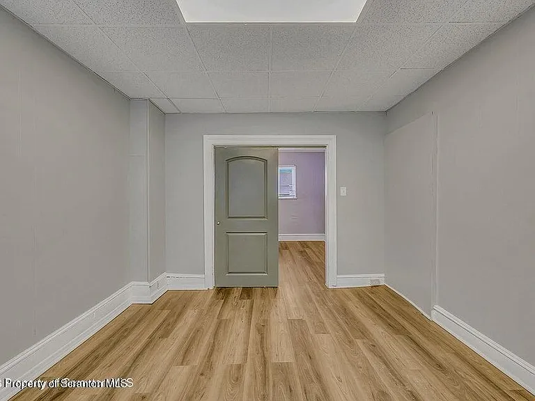 1007 Washburn St #1 — Photo 8