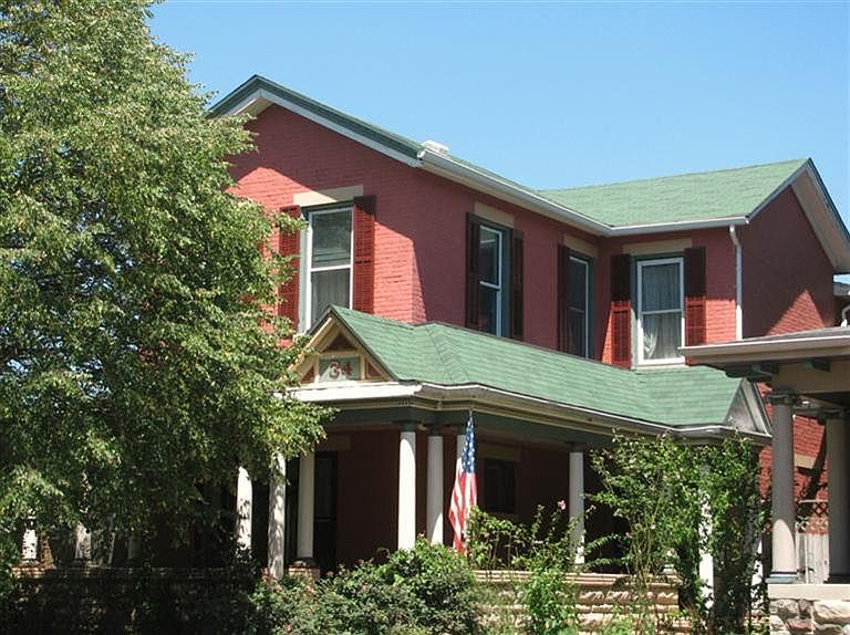 1st image of 34 Linden Ave