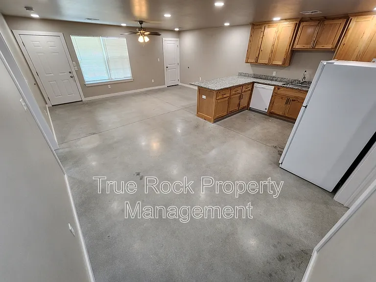 13760 County Road 1554 — Photo 5