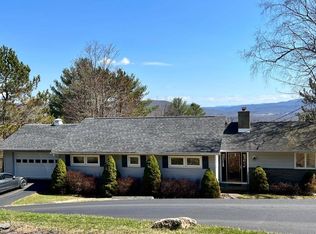 25 Suncrest Ter, Oneonta, NY 13820