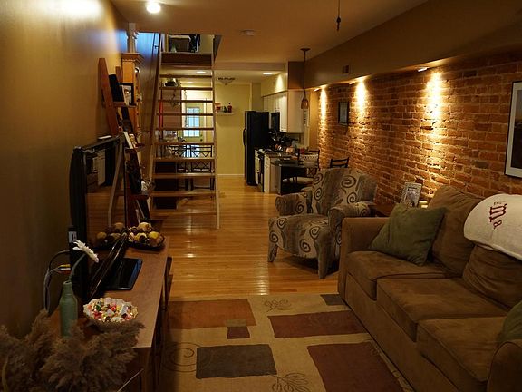 Front Entrace, living room