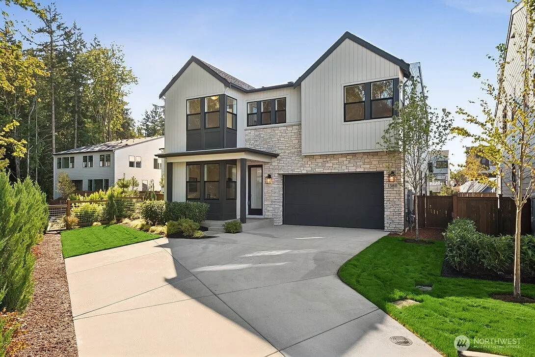 13811 SE 84th Street #20 photo 1