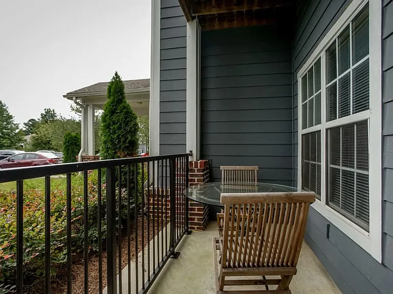 Meadow View — Photo 12