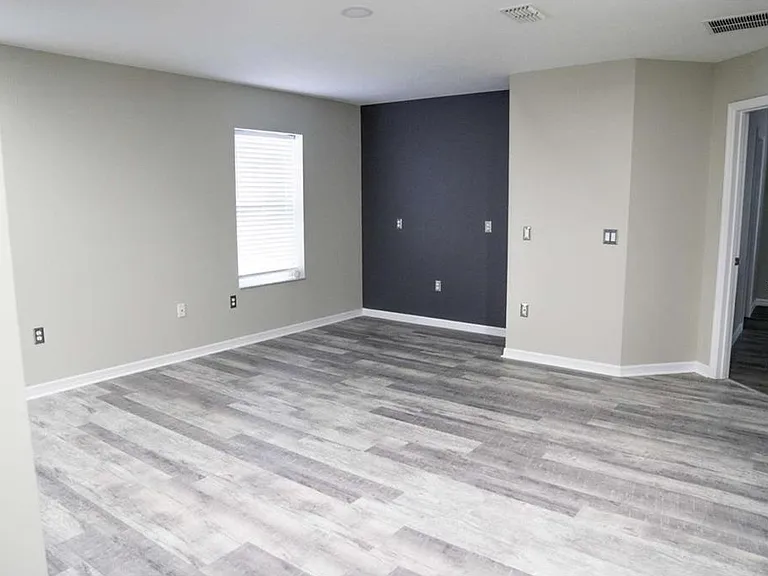 4840 Poolside Dr — Photo 8
