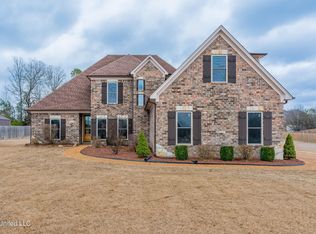 6208 Castleton Dr, Olive Branch, MS 38654