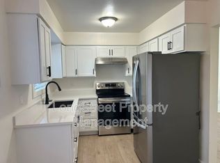 11380 SW Greenburg Rd APT 2, Portland, OR 97223