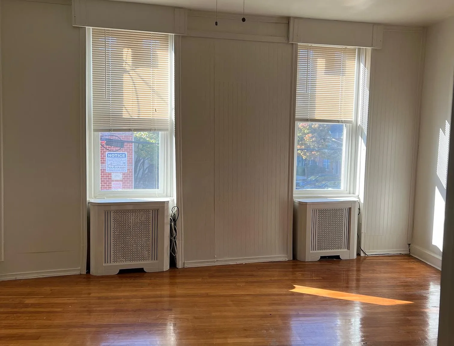 1005 S 3rd St — Photo 3