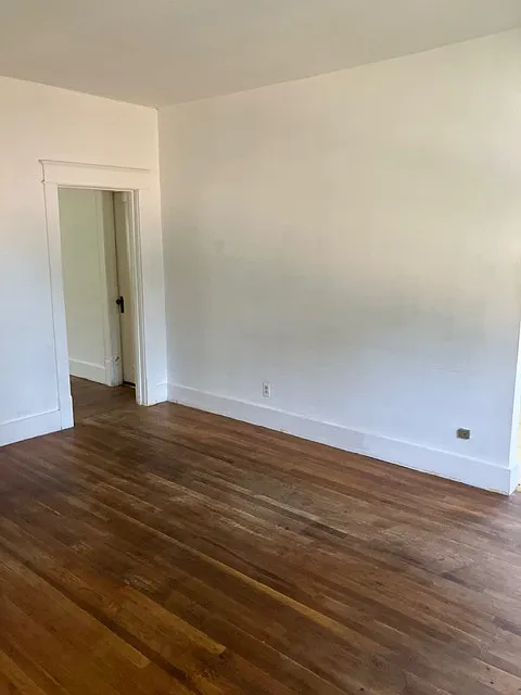 1410 Norris Ave. (6 plex) - 2 — Photo 2