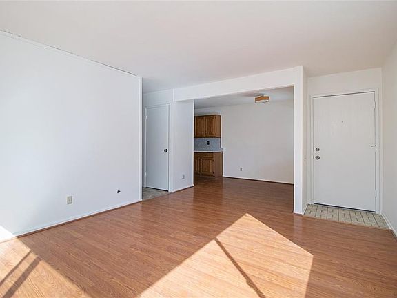 Hall with dinning area