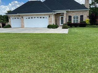 128 Mary Lou Dr, Byron, GA 31008