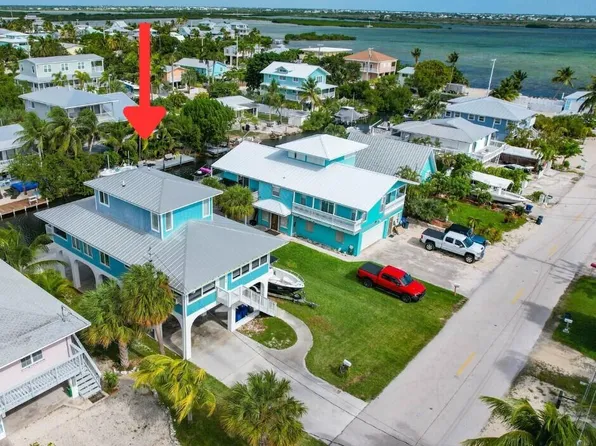 27385 Saint Lucie Ln, Ramrod Key, FL 33042