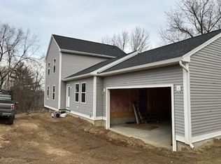 29 Lower Westfield Rd, Holyoke, MA 01040