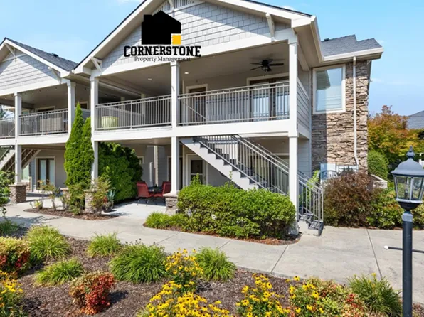 1280 Ashford Way APT 8, Medford, OR 97504