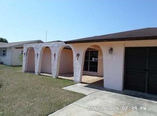 5937 Elena Dr, Holiday, FL 34690