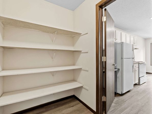 1385 Jessamine Ave W #303