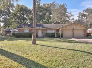 606 Venice St, Sugar Land, TX 77478