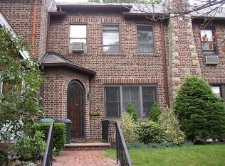 8547 67th Rd, Rego Park, NY 11374