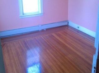 72 Marion Ave N, Providence, RI 02905