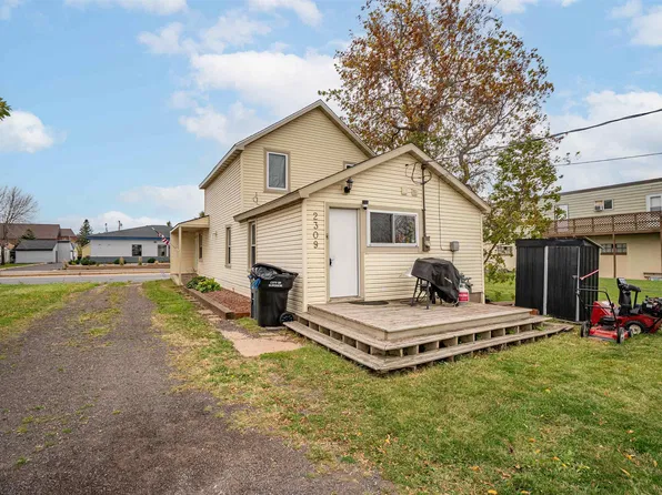 2309 E 2nd St, Superior, WI 54880
