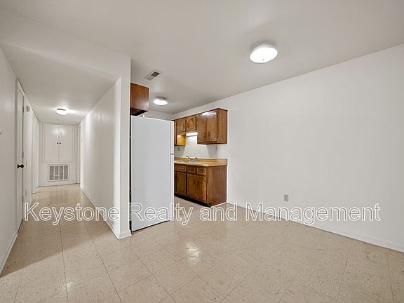 2nd image of 2830 Greenville Rd #C4