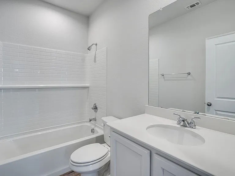 2330 Aspen Hill Dr — Photo 19