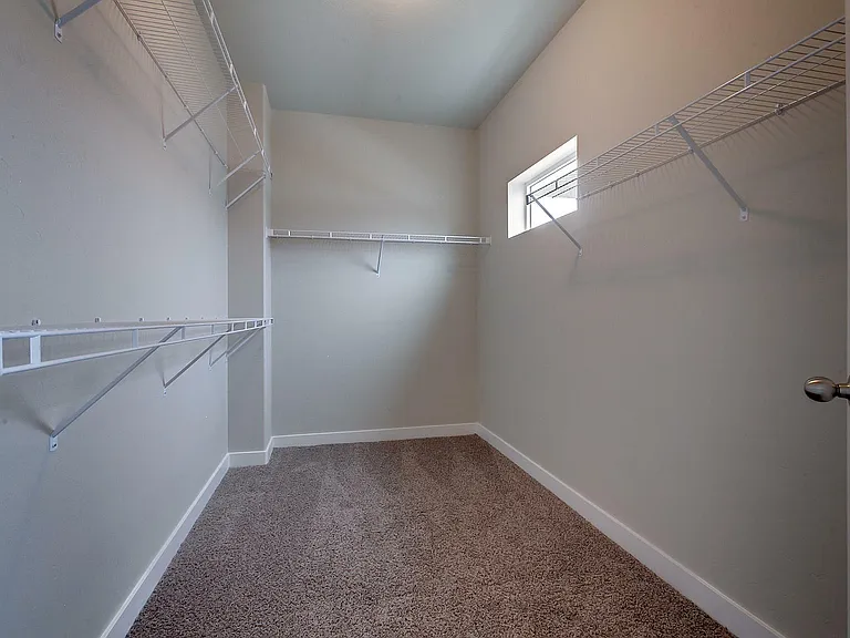 Closet 3