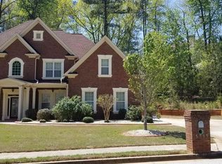 5715 Southcrest Ln, Lithonia, GA 30038