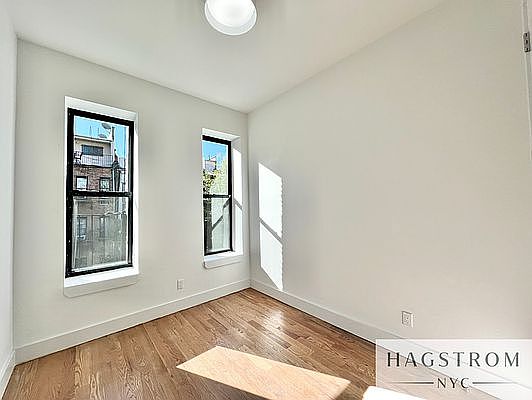 1st image of 327 E 93rd St #5C