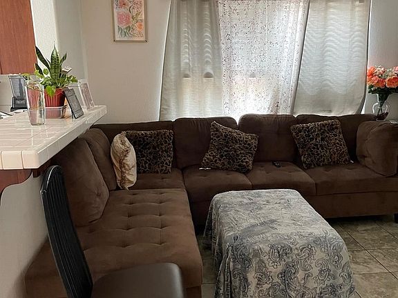 5th image of 4381 Sundari Ave