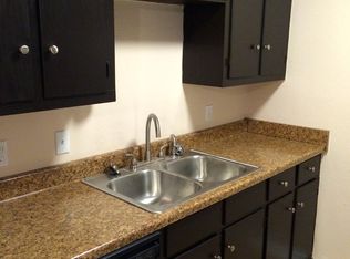 710 N Jefferson Ave APT 5, Port Allen, LA 70767