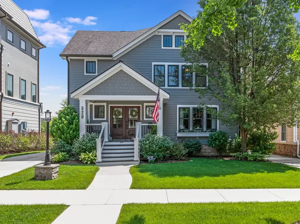 520 S Main St, Naperville, IL 60540