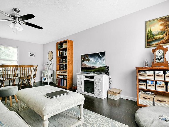 5th image of 4544 Kriggsby Blvd