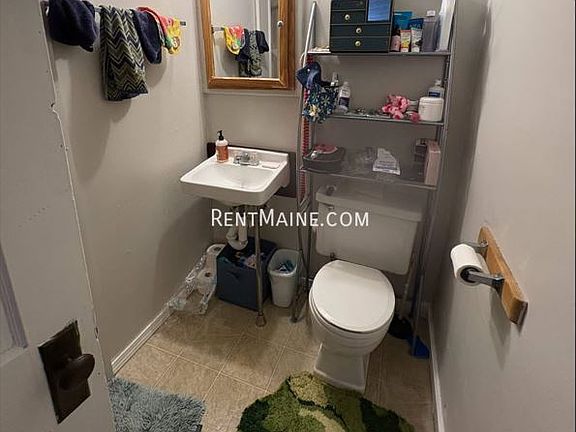 5th image of 174 Brunswick St APT 2