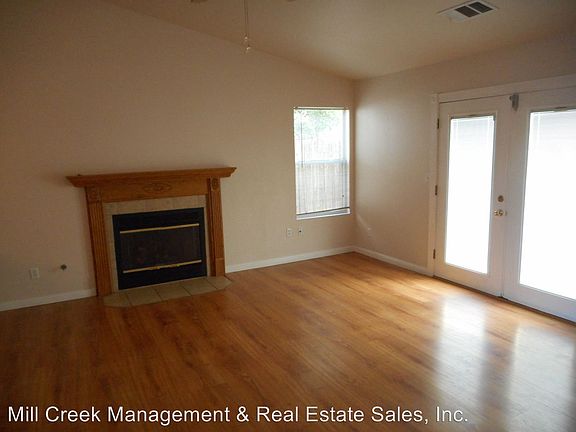 3rd image of 2628 N Liberty St