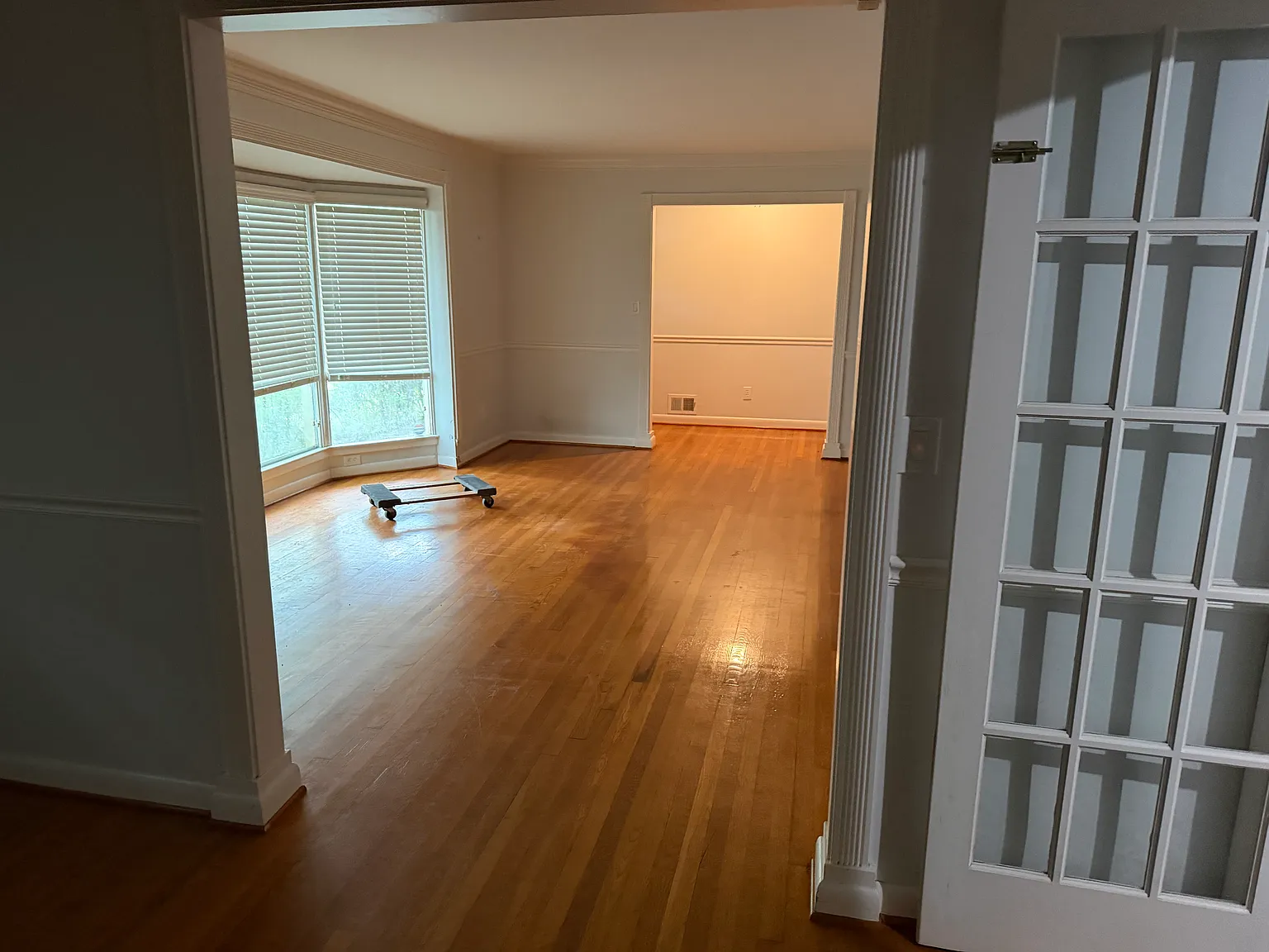 3 bed, 1488 sqft, $3,400 — Photo 2