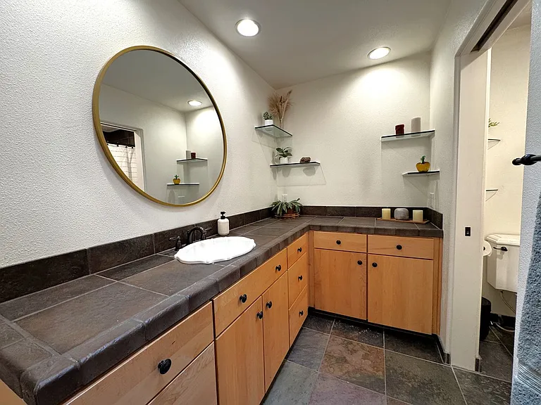 42755 Santiago Pl — Photo 22
