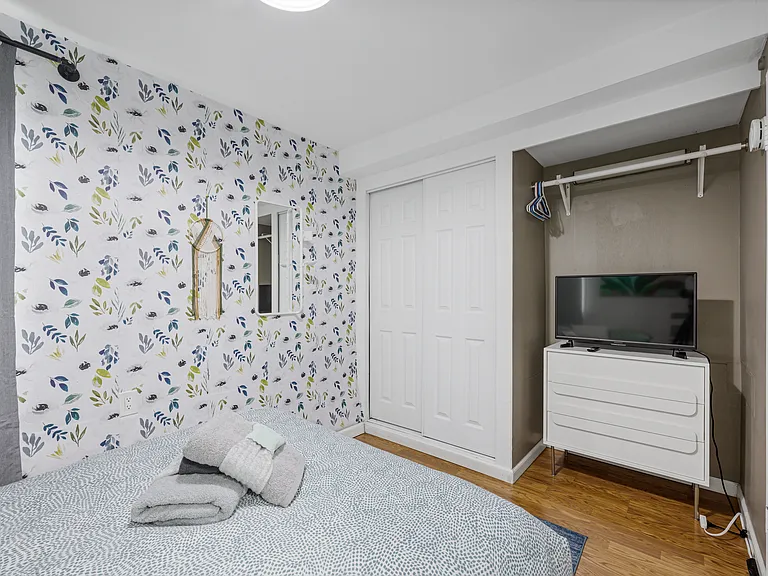 1325 Sacramento St #1 — Photo 26