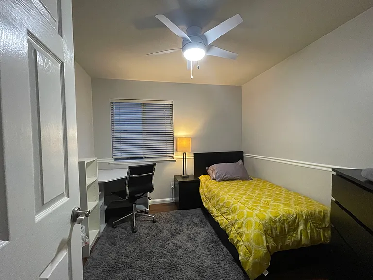 3000 Hortaleza Pl — Photo 17