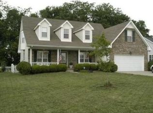 3833 Parade Dr, Clarksville, TN 37040