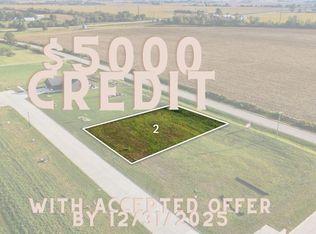 3320 Towne Ct, Robins, IA 52328