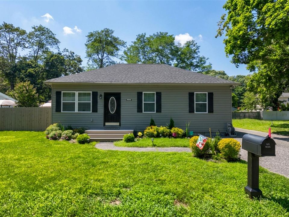 1st image of 268 Beaver Drive