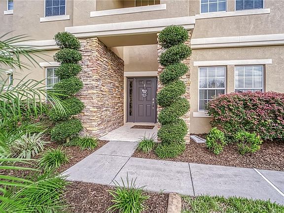 2nd image of 11014 Wembley Landing Dr