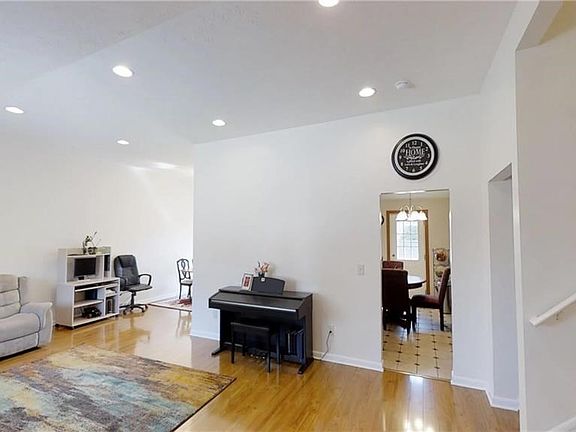2nd image of 22665 Bard Ave