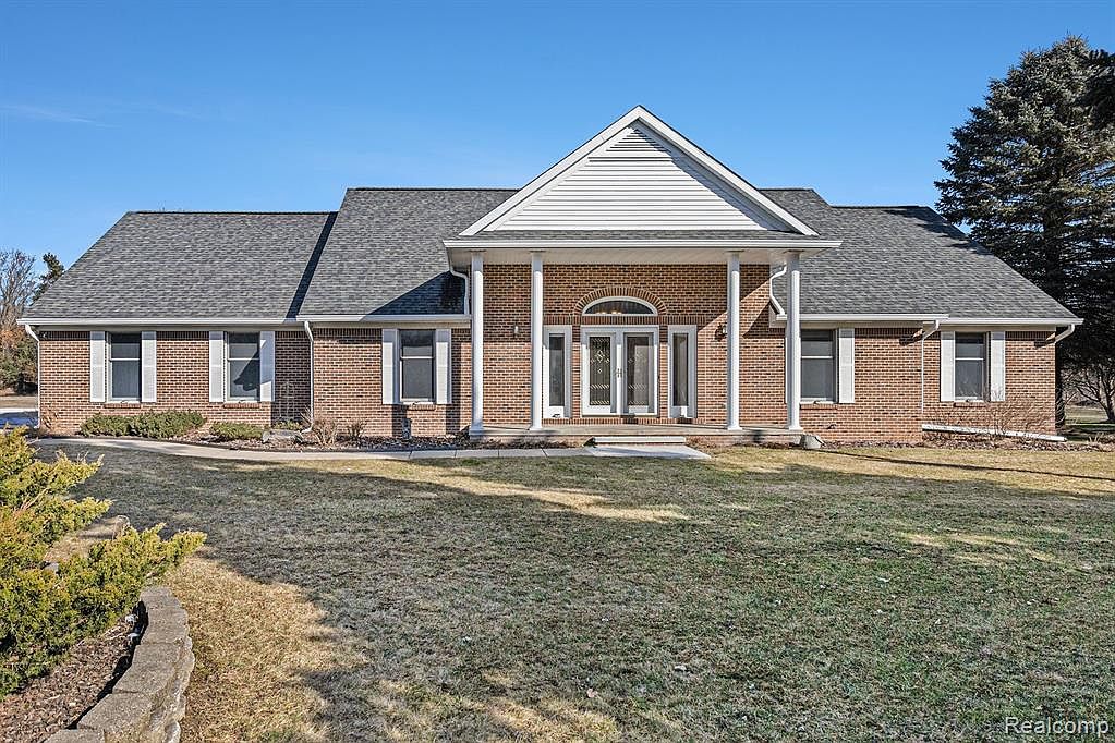 7650 Owosso Rd, Fowlerville, MI 48836 Zillow